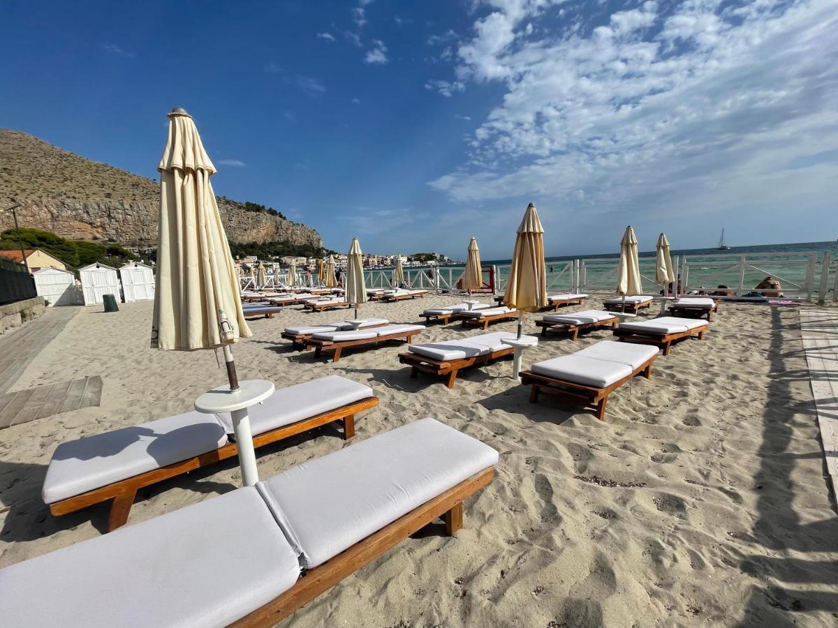 Awa Mondello Hotel Exterior photo